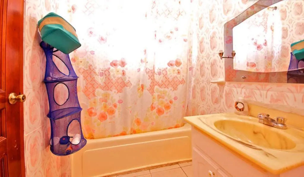 Dolphin Bay Yoga Guest House Drapers ジャマイカ